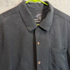 Tommy Bahama Silk Button Down Shirt Men's‎ Large Black Tropical Leaves